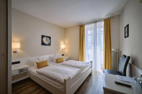 Herdegen Rooms - Self Check-in Hotels near Passau Central Station
