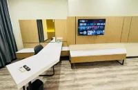 STAR HOTEL