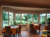 Applecroft House