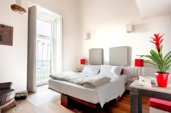 米卡羅藝術客房酒店