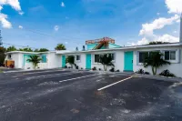 The Juni Hotels in Merritt Island