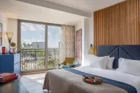 Dan Accadia Herzliya Hotel