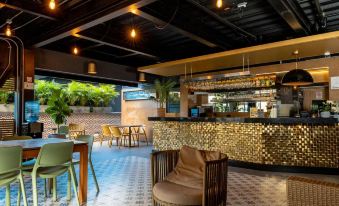 Hotel Foresto 365