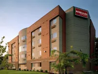 The Madison Inn Hotels near Gaiser Conservatory