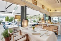 La Goleta Hotels in Llanca