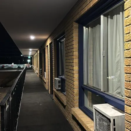Bel-Air Motel