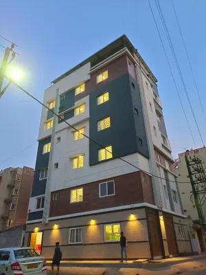 Hotel Symphony Suites - 3 estrellas
