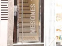 Apartaments  Castelo Mesones - Right in the city center, right next to Granada Cathedral. - Apartments