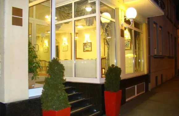 阿里斯頓別墅酒店