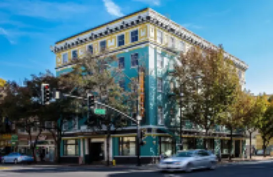 Hotel Clariana Các khách sạn gần Cung thể thao SAP Center