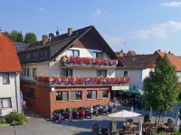 Landgasthaus Zur Linde Hotels in Uslar