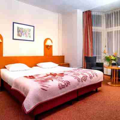 Owl Hotel Rooms