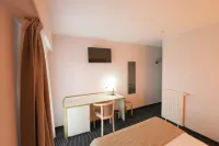 Logis Hotel Restaurant le Grand Turc Hotel a L'Oie