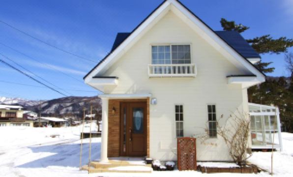 Hakuba Mountain Chalet - Housity