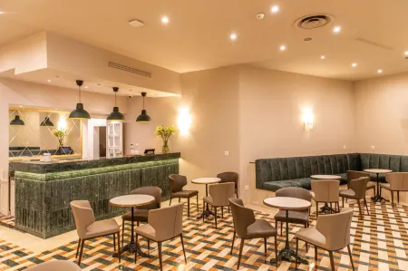 Acropole Tunis Отели в г. El Khadra