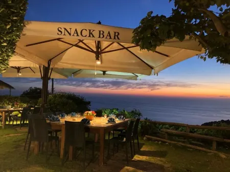 Agriturismo del Sole Отели рядом с достопримечательностью «Monte Solaro»