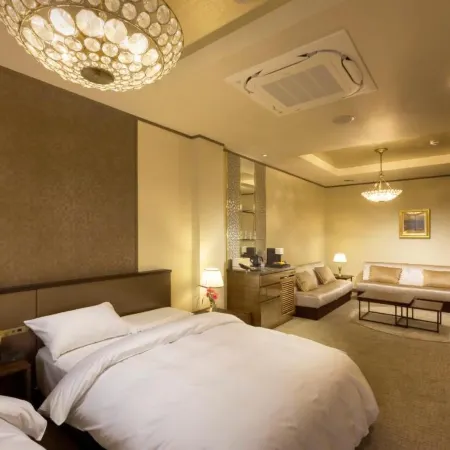 Katakura Silk Hotel