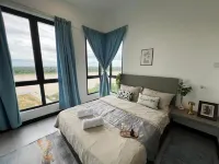 RiverView 8PAX 3BR in KBtown Wi-Fi, B-12-3 Các khách sạn ở Kota Bharu