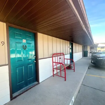 Westerner Motel
