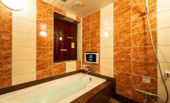 Hotel Metro (Adult Only)