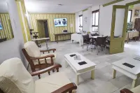 Hotel Virgen de Los Reyes