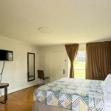 Studio 6 Suites Belton, TX
