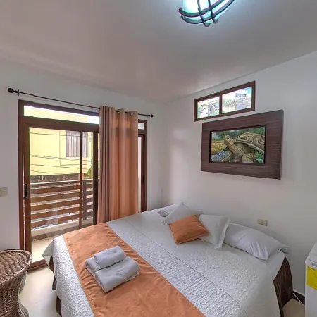 Hostal Costa del Pacifico Отели рядом с достопримечательностью «Залив Тортуга»