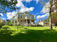 Tattingstone Inn Hotels in Wolfville