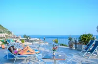 Rooms B&B Riviera Hotels in Maiori