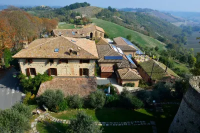 Antico Borgo di Tabiano Castello - Relais de Charme Hôtels à : Salsomaggiore Terme