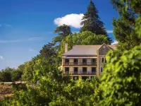 Mount Lofty House Adults Retreat - Enjoy 21 Signature Inclusions - romantici