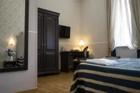 Hotel Navy