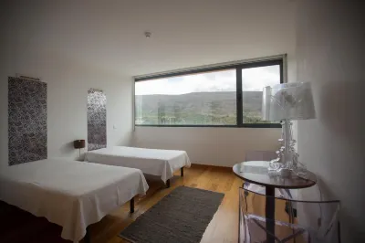 HI Alvados - Pousada de Juventude Hotel a Abrã