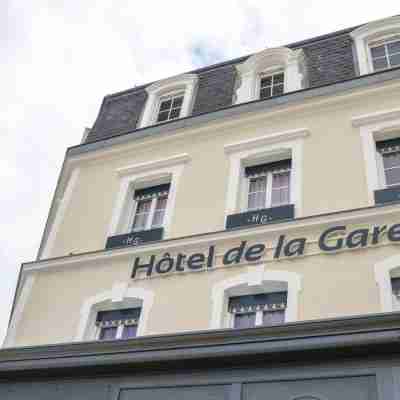 Hôtel de la Gare - Restaurant Hotel Exterior