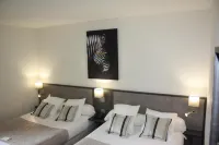 Logis Hôtel Restaurant la Citadelle Hotel a Pauillac