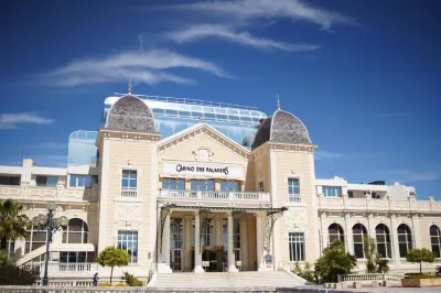 Casino Hôtel des Palmiers Hotel a La Londe-les-Maures