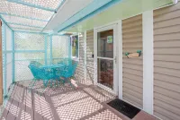 Twins Inn & Apartments Hotels in Madeira Beach