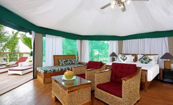 Canvas & Orchids Retreat