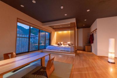 デラックスフォースルーム 古湯温泉　つかさ旅館の写真