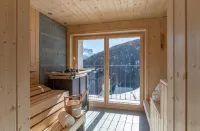 Hotel Restaurant Capricorns Hotels in Splugen