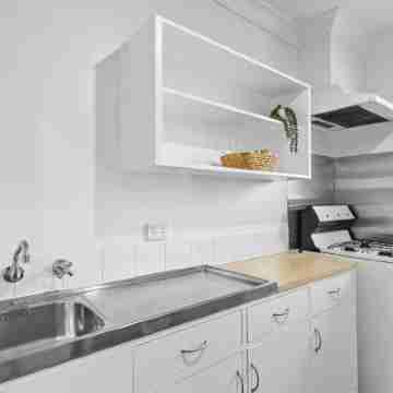 Malibu Apartments - Perth Rooms