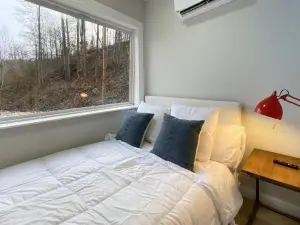 The Hideaway on Tacketts - Shipping Container