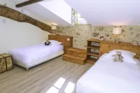Villas - la Maison du Château - by Domaine Riberach Hotels in Millas