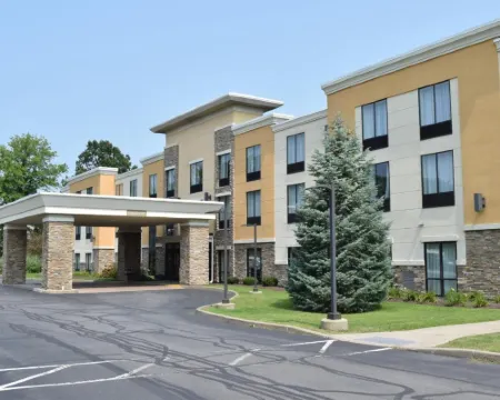Cicero Grand - Syracuse North Hotels in Onondaga County