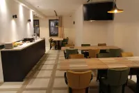 VINOTEL BRZICA Aljmaš - breakfast