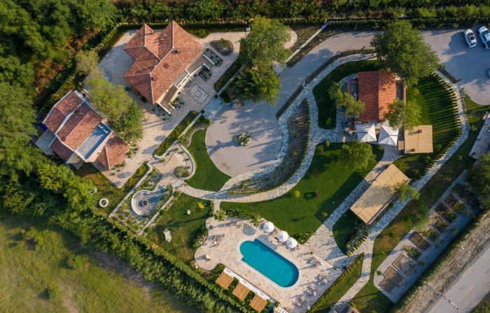 Zigo's Hotel