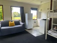 Stratford Motel & Holiday Park - 3 ดาว
