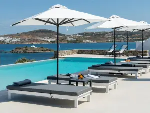 Kymo Luxury Suites Paros