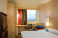 ibis Vitoria Praia de Camburi Hotel di Vitória