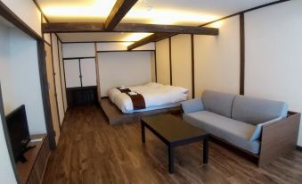 FUTO HOUSE -Ippon no Enpitsu-